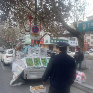 平度市東閣街道執(zhí)法中隊(duì)以信促管，推動(dòng)城市更新全面提升