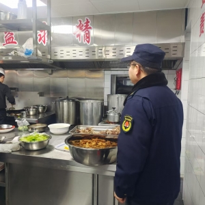 同和中隊：加強(qiáng)飯店油煙執(zhí)法巡查工作，保障城市環(huán)境與居民健康 ...