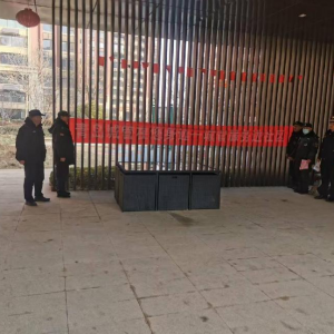 平度市鳳臺(tái)執(zhí)法中隊(duì)：推進(jìn)文明養(yǎng)犬 繪就社區(qū)和諧畫(huà)卷